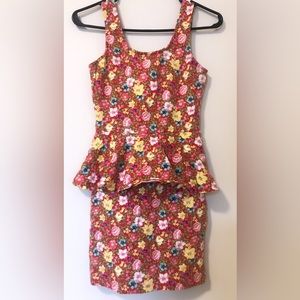 Forever 21 Size Small Red Floral Short Dress